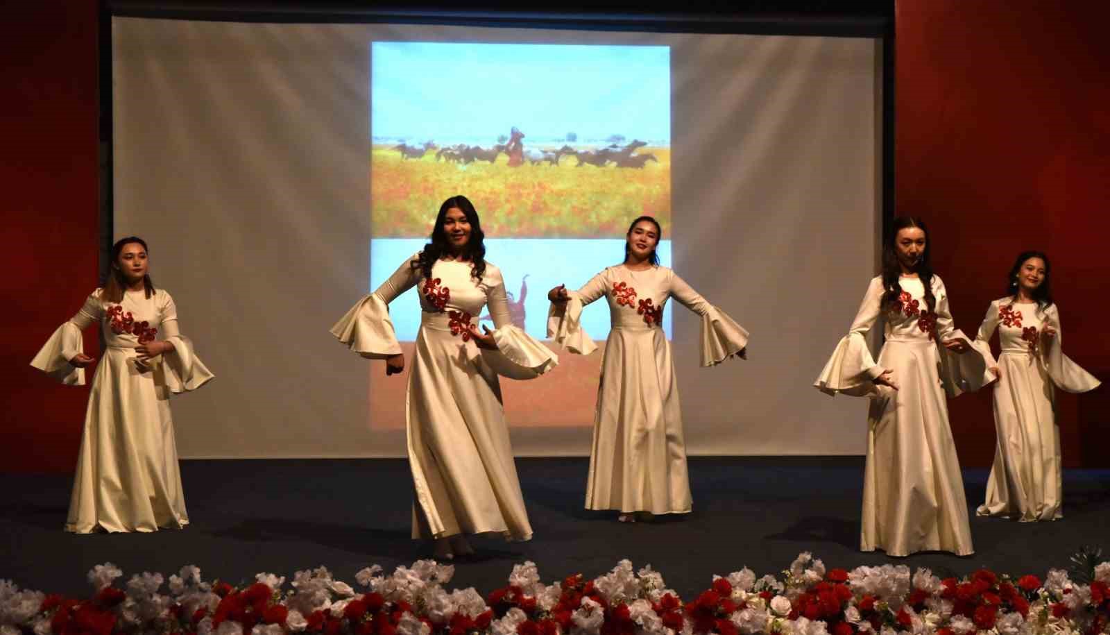 Samsun’da Kazakistan rüzgarı
