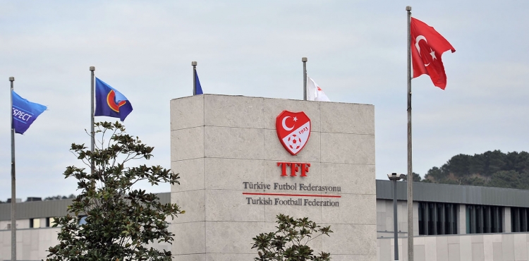 Türkiye Futbol Federasyonu, FIFA Disiplin Komitesi’nin TFF 3. Lig takımlarından Denizlispor’a 6 puan silme cezası verdiğini açıkladı.