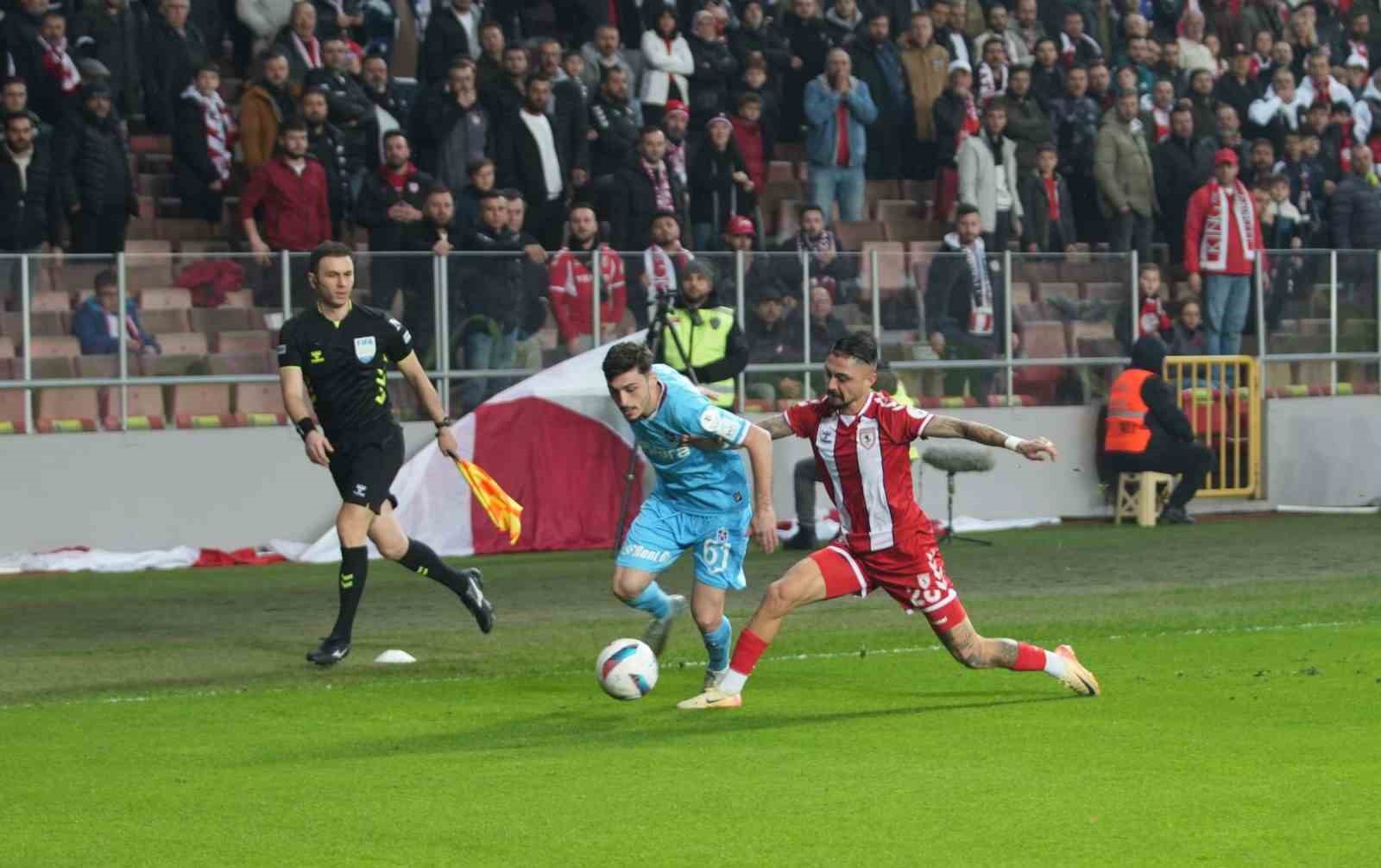 Trendyol Süper Lig: Samsunspor: 0 - Trabzonspor: 0 (Maç devam ediyor)
?v=1