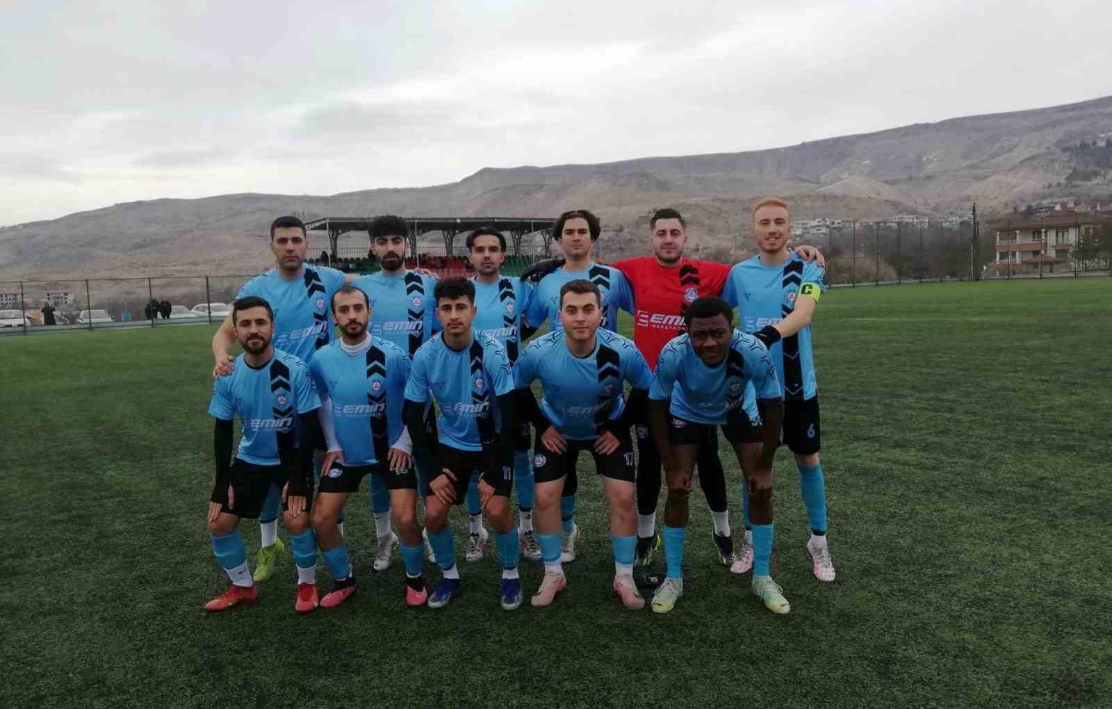 Kayseri 1. Amatör Küme: Döğergücü FK: 11 - İncesu Gençlikspor: 0
?v=1