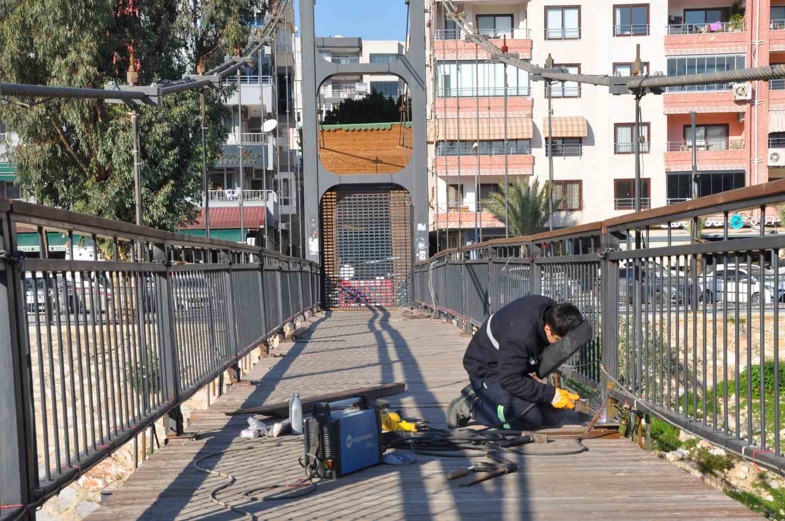 Silifke’de Dr. Erdinç Şahin Asma Köprüsü bakıma alındı
?v=1