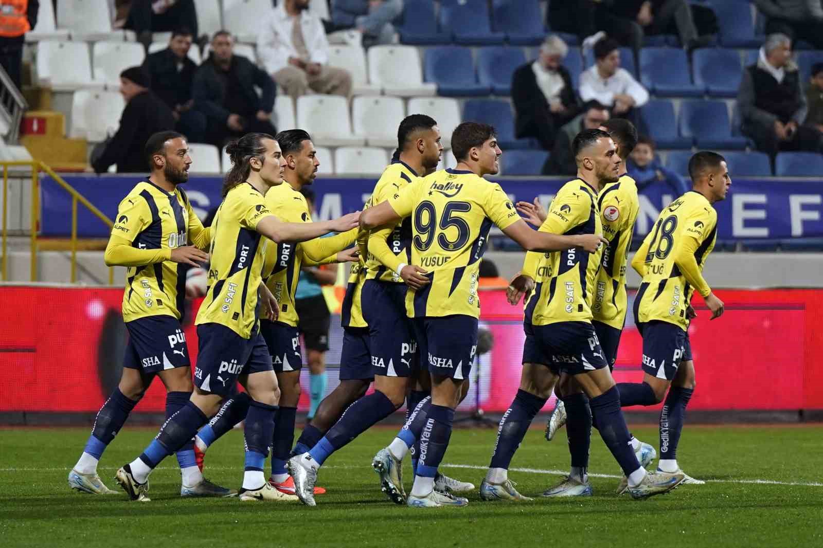 Ziraat Türkiye Kupası: Kasımpaşa: 0 - Fenerbahçe: 1 (Maç devam ediyor)
?v=1