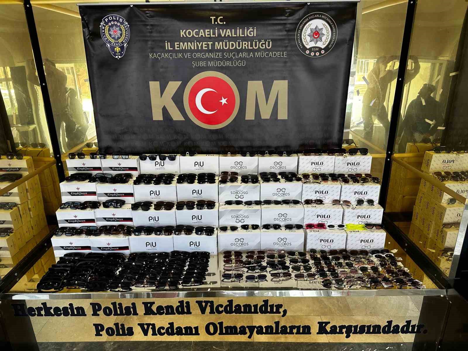 Kocaeli’de 169 bin 680 adet gümrük kaçağı güneş gözlüğü ele geçirildi
?v=1