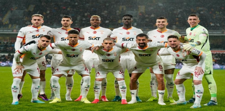 Galatasaray yenilmezlik serisini 23’e çıkardı?v=1