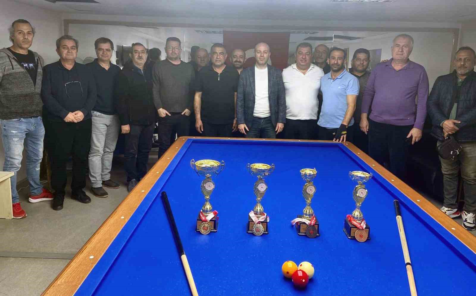 Muğla 3 Bant Bilardo şampiyonası Menteşe’de yapıldı
?v=1