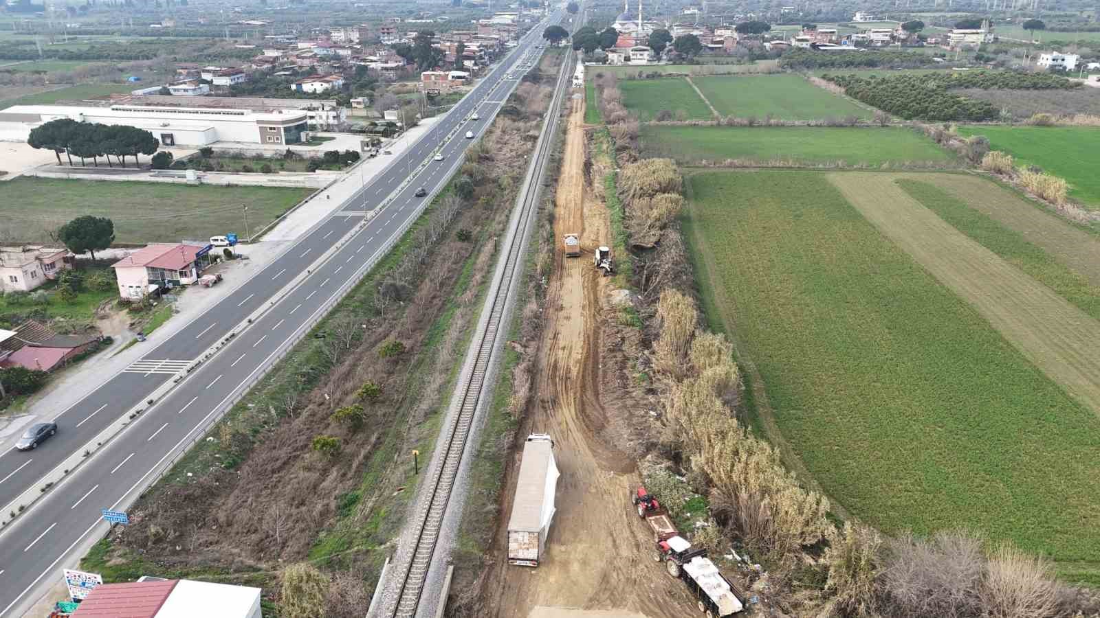 Nazilli Belediyesi’nden Güzelköy’e yeni yol
?v=1