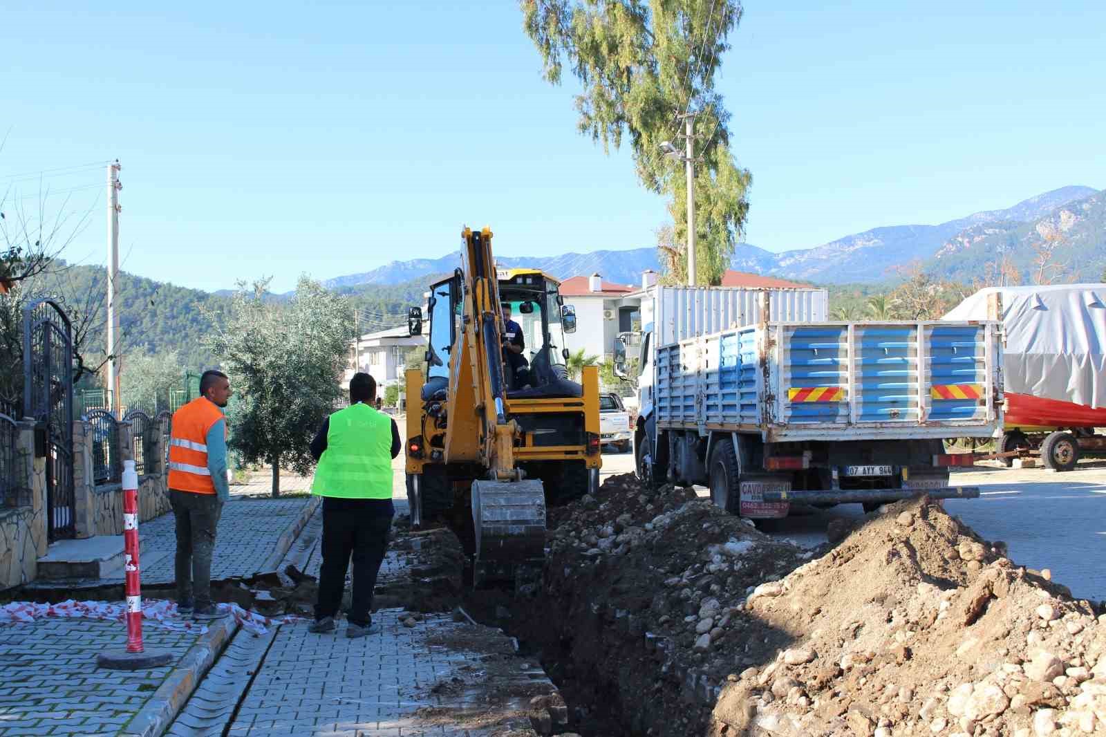 Çamyuva ve Tekirova, sağlıklı içme suyu altyapısına kavuşacak
?v=1