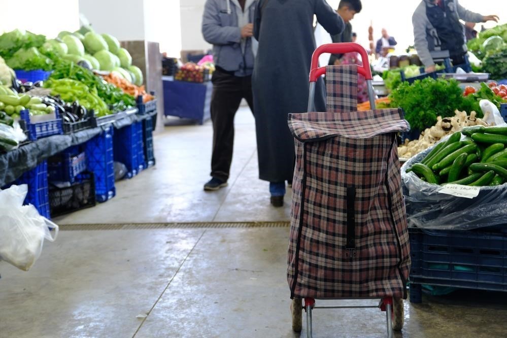 Tüketici güven endeksi Ocak’ta yüzde 0,4 azalışla 81,0’a geriledi
