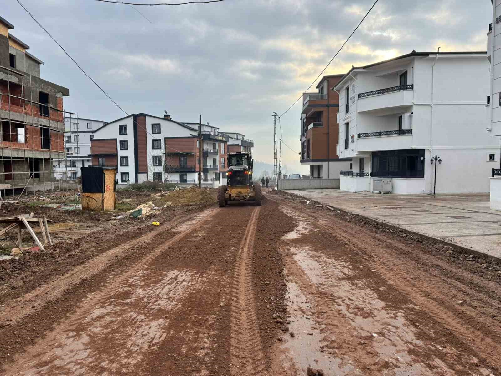 Başiskele’de alt yapı çalışmaları sürüyor
?v=1