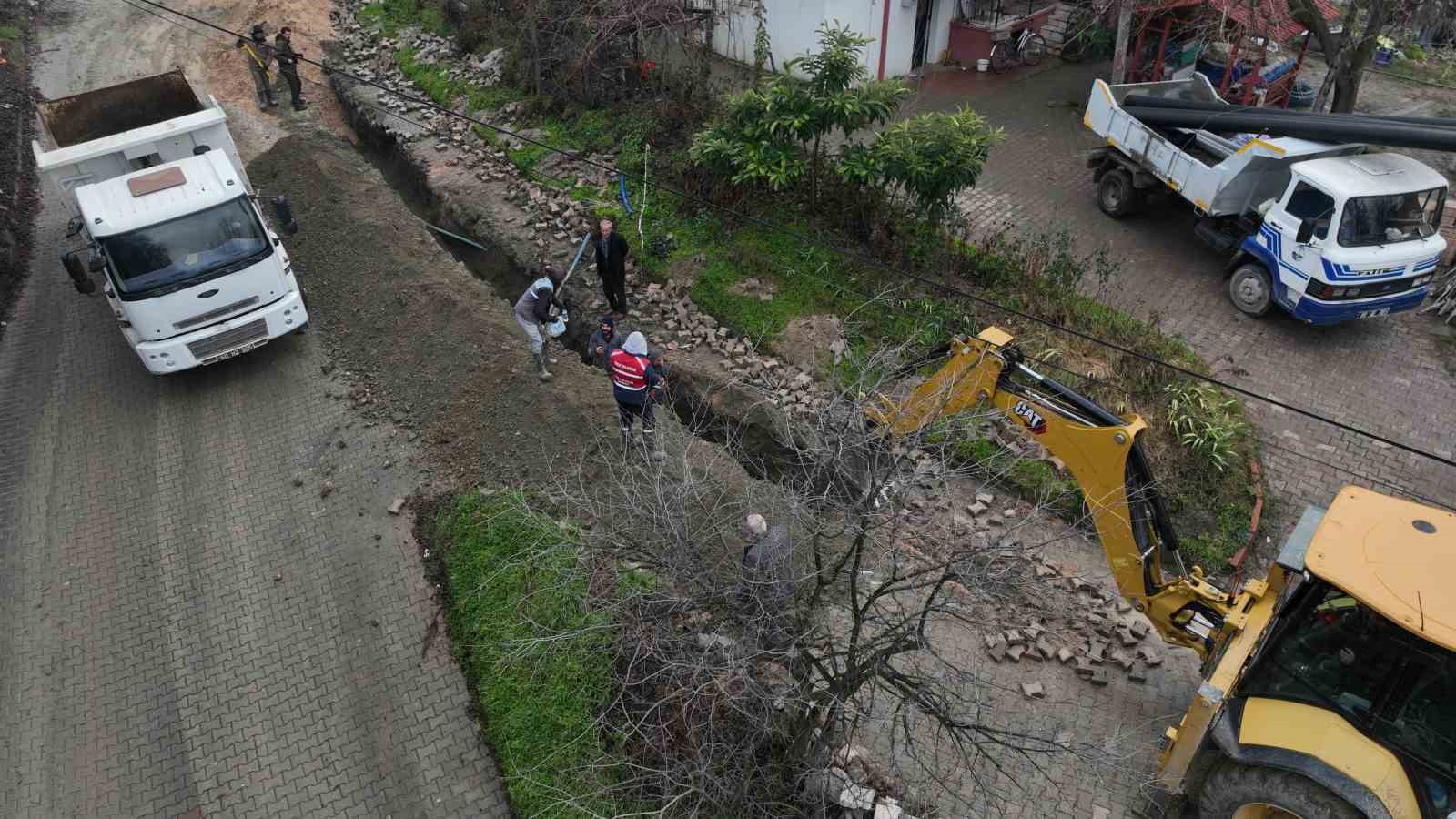 Yeni altyapı çalışmalarıyla 40 yıllık sorun çözüldü
?v=1