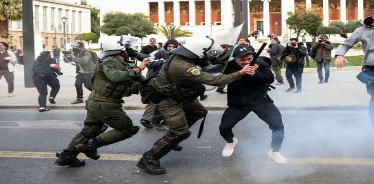 Yunanistan’da 2023 yılındaki tren kazası protesto edildi