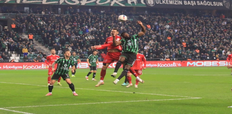 Trendyol 1. Lig: Kocaelispor: 3 - Pendikspor: 0?v=1