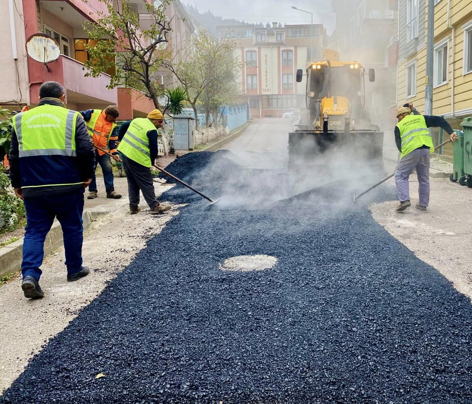 Bir yılda 711 cadde ve sokağa bakım yapıldı
?v=1