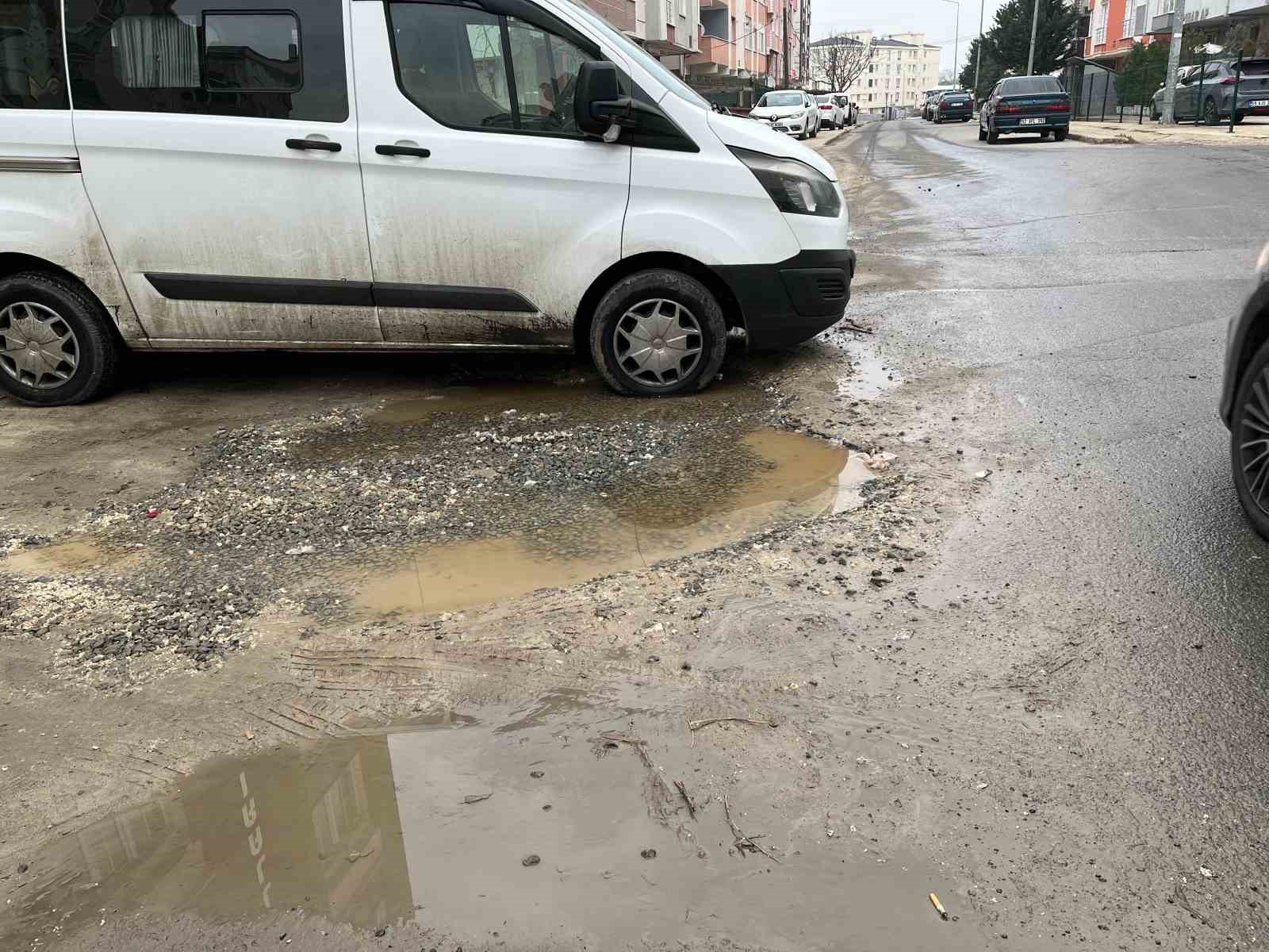 Çerkezköy’de lağım suları mahalleliyi isyan ettirdi
?v=1