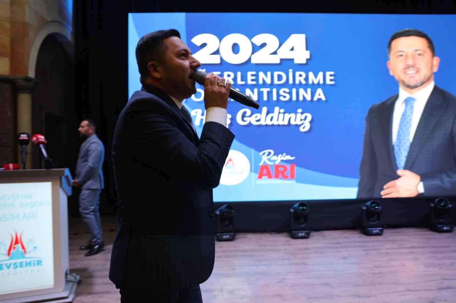 Belediye Başkanı Arı, 2024 yılını değerlendirdi
?v=1