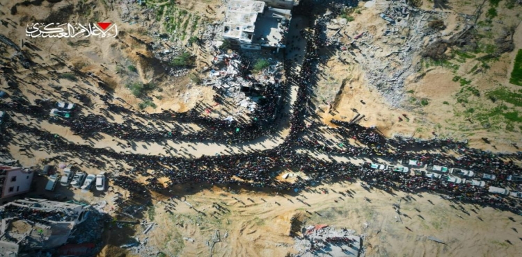 İsrail, esir takasının 3’üncü turunda 110 Filistinli mahkumu Ofer Hapishanesi’nden serbest bıraktı.