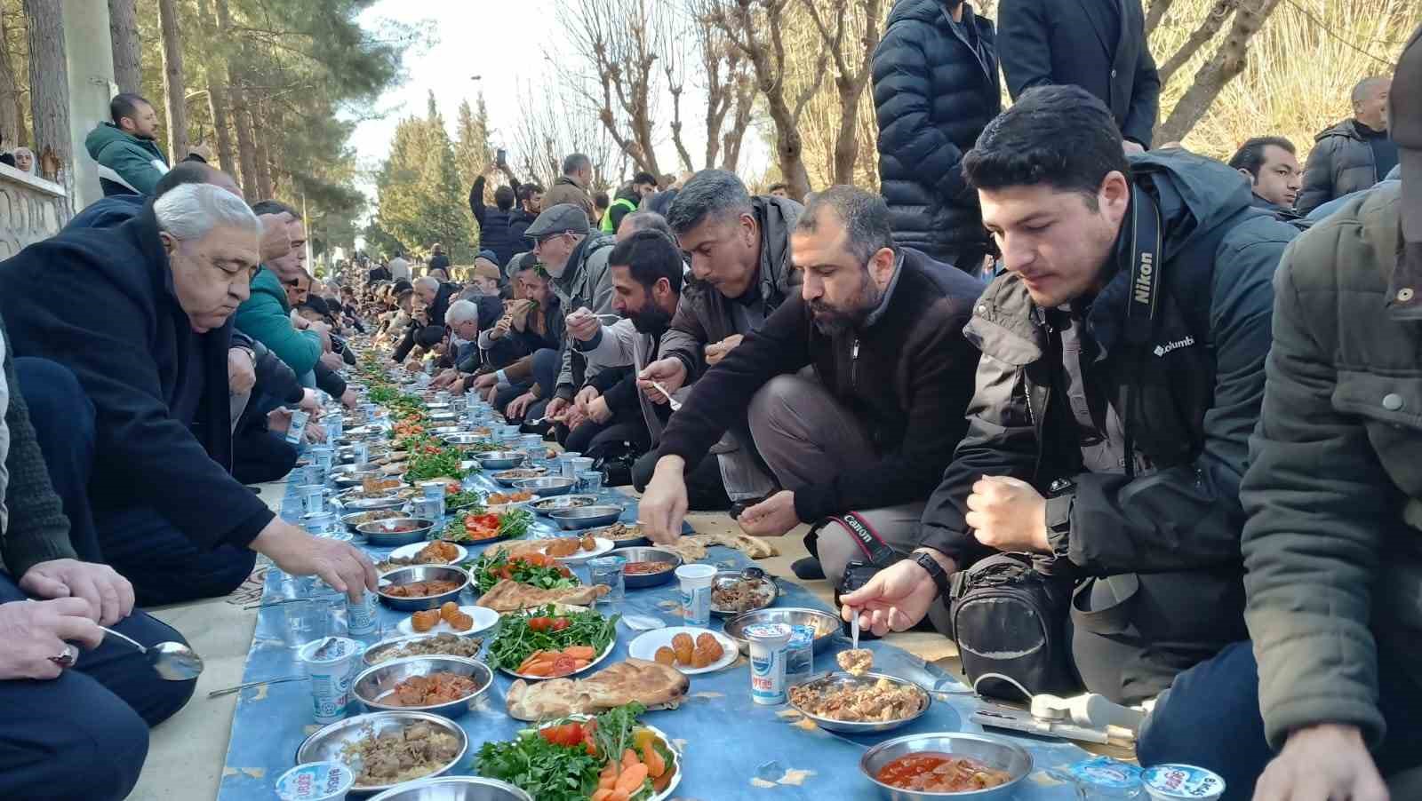 Şeyh Süleyman Bağdu vefatının 19’ncu yılında Batman‘da anıldı
?v=1