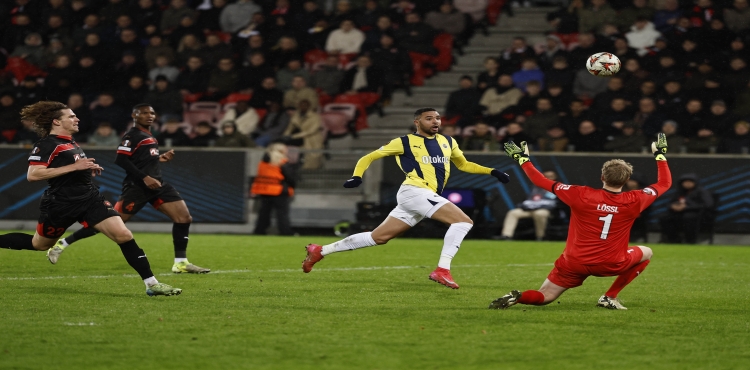 UEFA Avrupa Ligi: Midtjylland: 2 - Fenerbahçe: 2 (Maç sonucu)