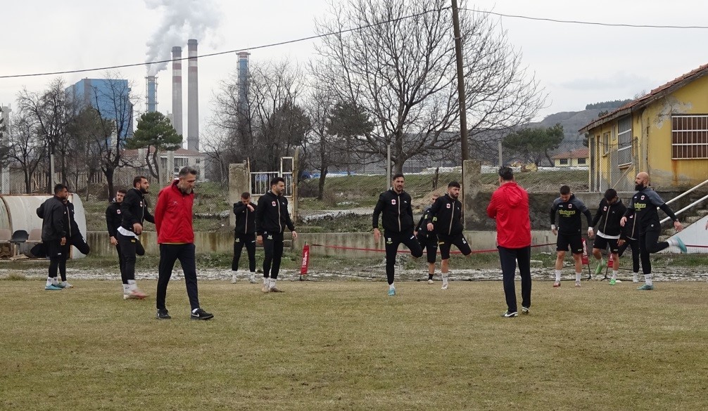 TKİ Tavşanlı Linyitspor, Tepecikspor derbisine hazır
