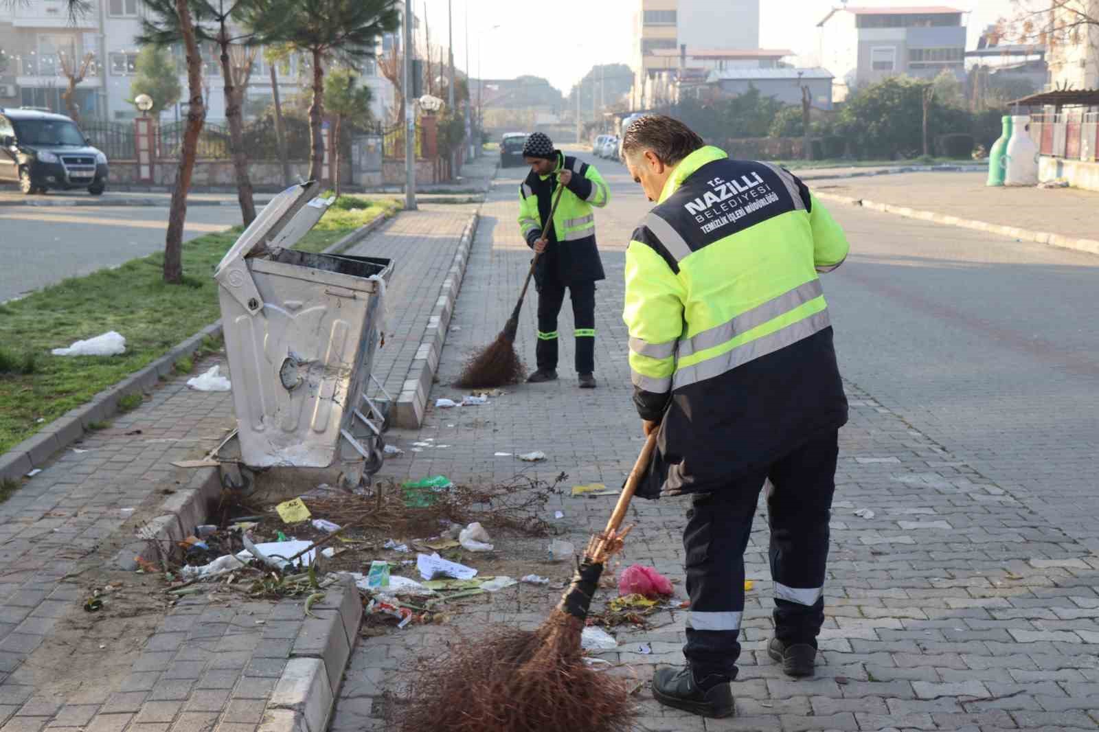 Nazilli’deki mahallelerde temizlik çalışması sürüyor
?v=1