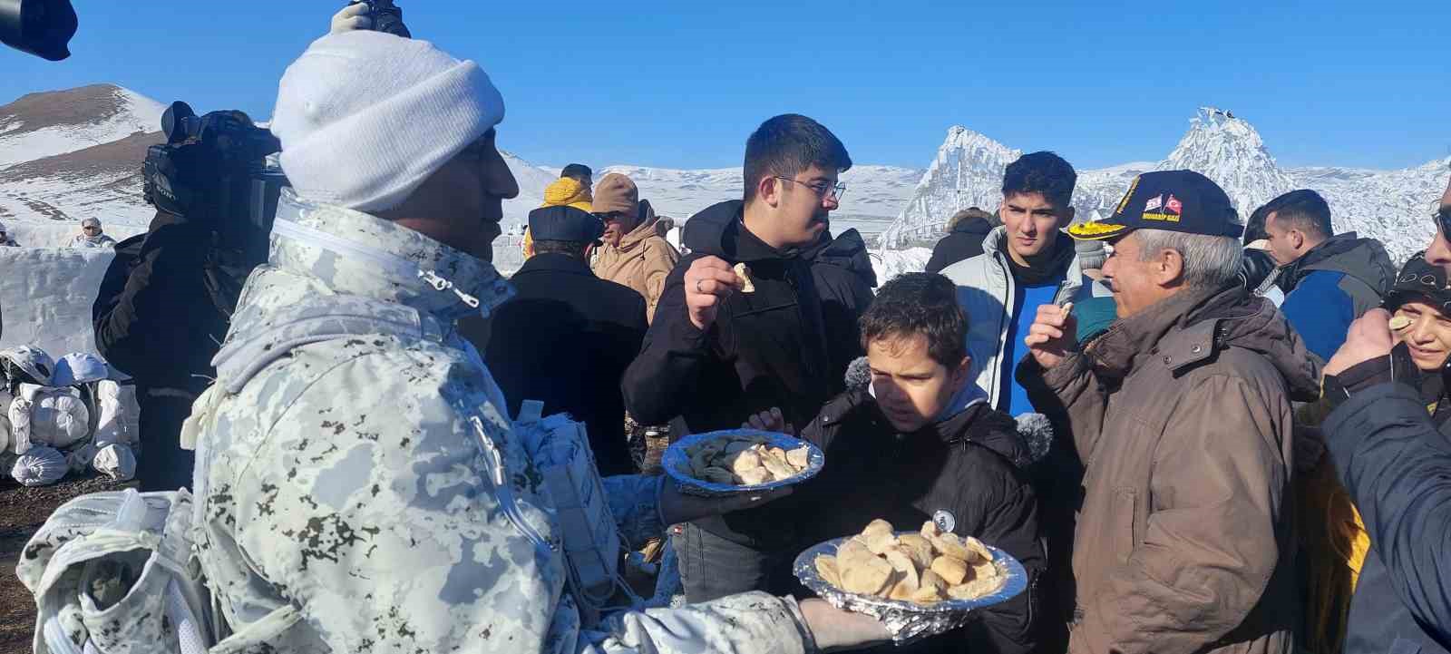 Şehit ailesini gururlandıran  Kış Tatbikatı-2025 
?v=1