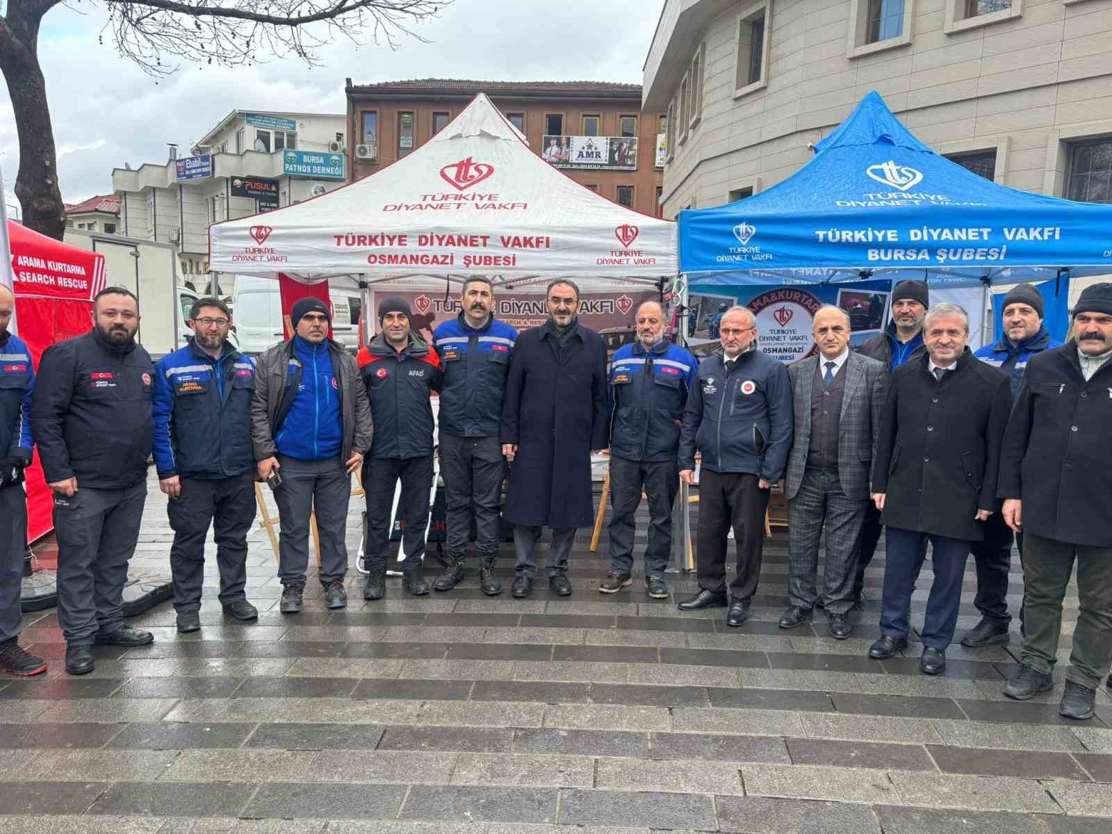 TDV Bursa Osmangazi Arama Kurtarma Ekibi, sessiz yürüyüşte yerini aldı
?v=1