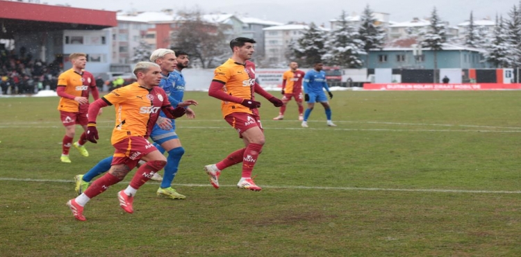 Ziraat Türkiye Kupası: Boluspor: 1 - Galatasaray: 2 (İlk yarı)