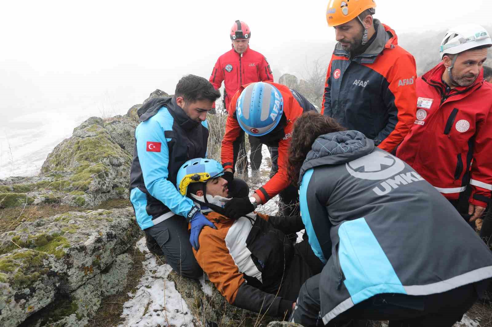 Iğdır’da gerçeği aratmayan deprem tatbikatı
?v=1