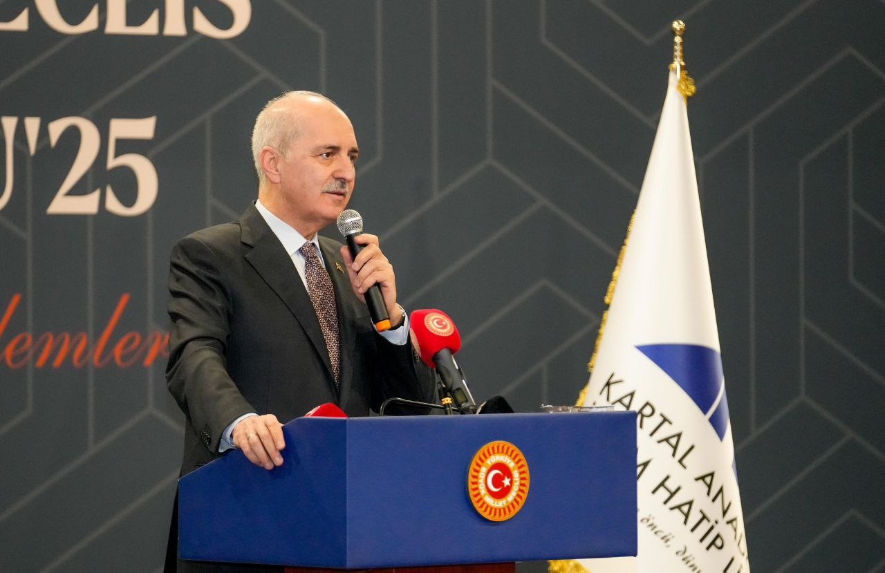 TBMM Başkanı Kurtulmuş:  Demokrasinin güçlendirilmesi için toplumsal mutabakatı sağlamış yeni bir anayasa 
