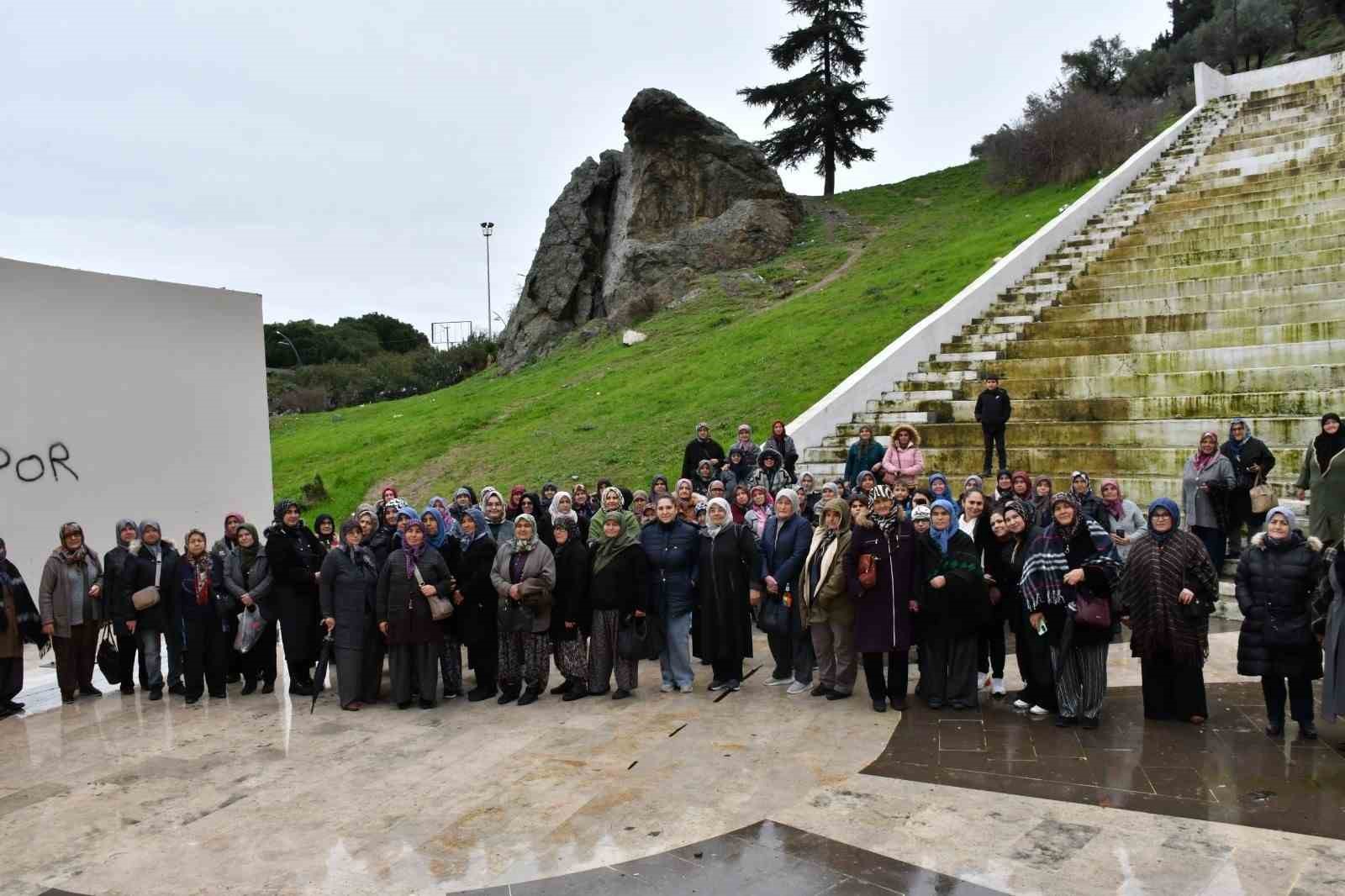 Manisa Büyükşehir’den yüzlerce kadına kültürel gezi
?v=1