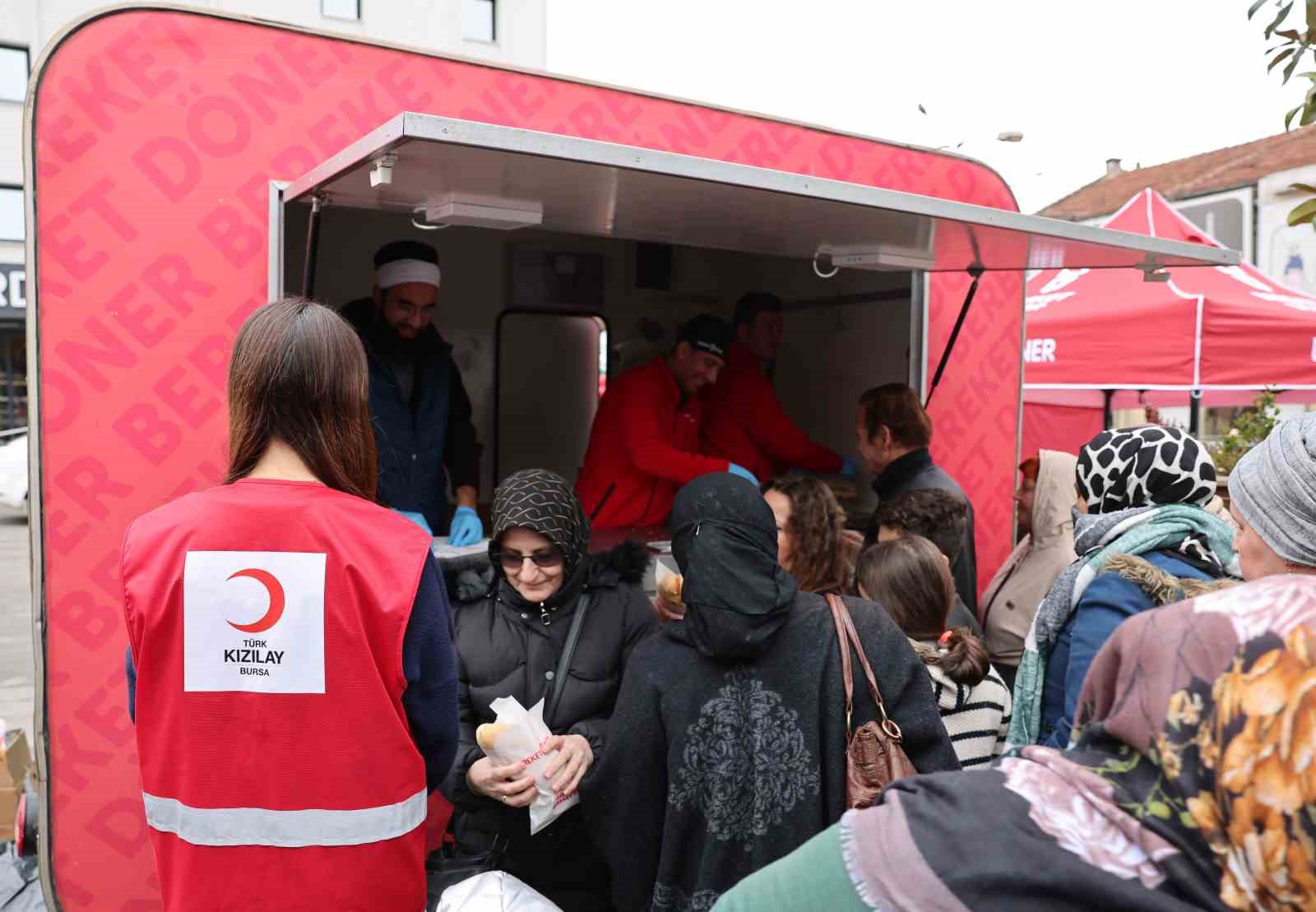 Bereket Döner ve Kızılay’dan iş birliği
?v=1