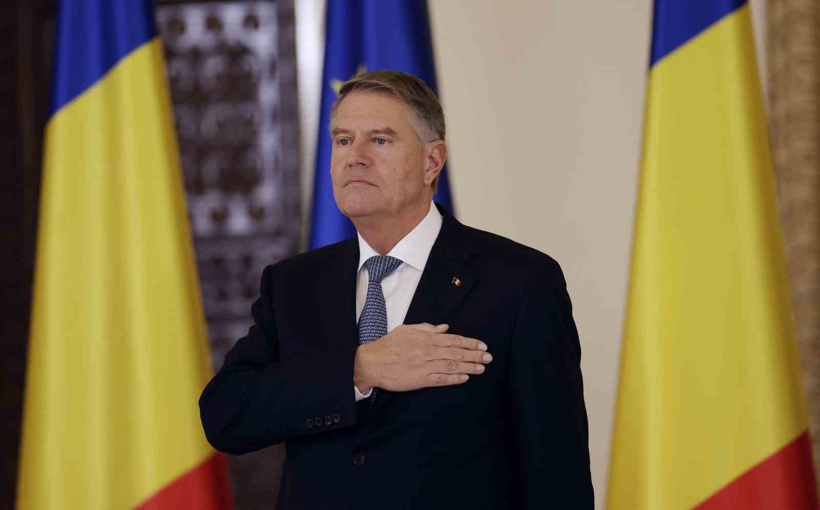 Romanya Cumhurbaşkanı Iohannis istifa etti
