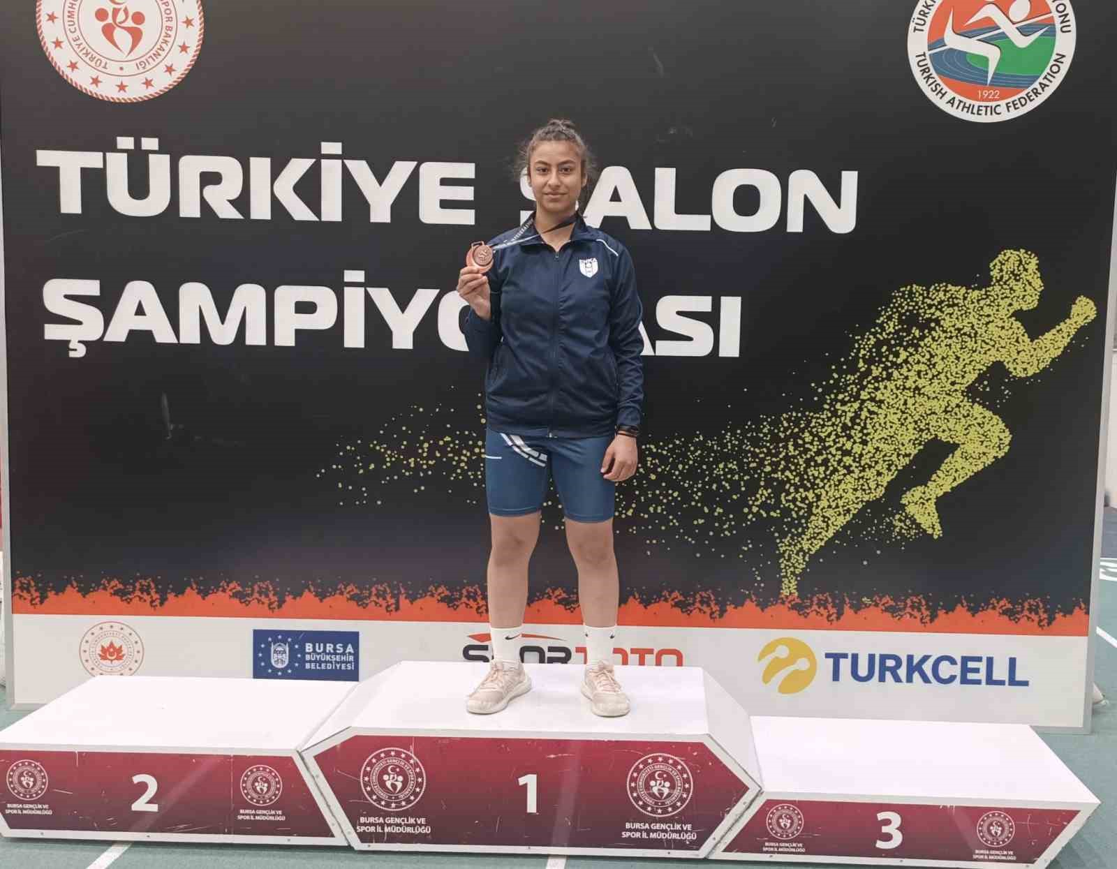 Gülnaz Çetin’den güllede 3.’lük
?v=1