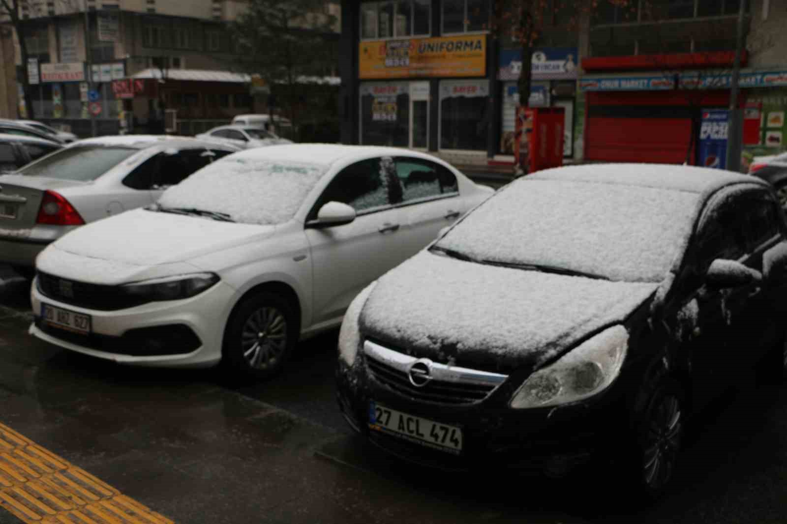 Diyarbakır’da kar yağışı etkili oldu
?v=1