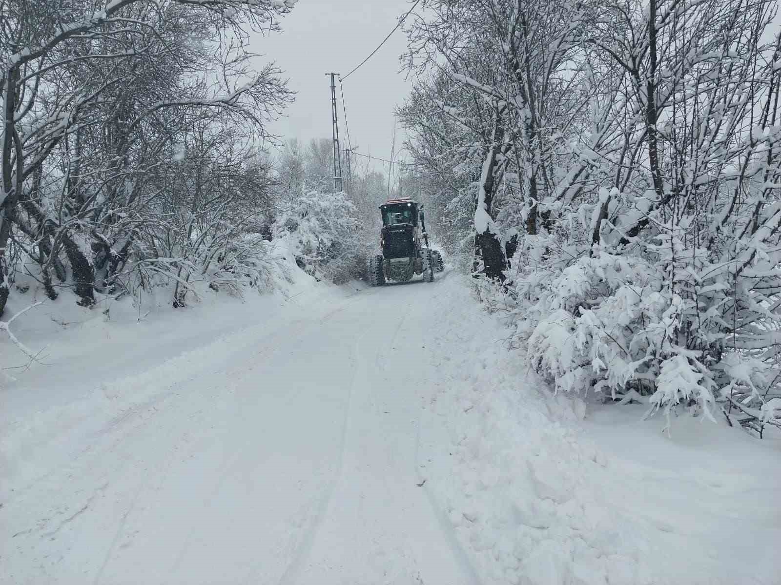 Elazığ’da 162 köy yolu ulaşıma kapandı
?v=1