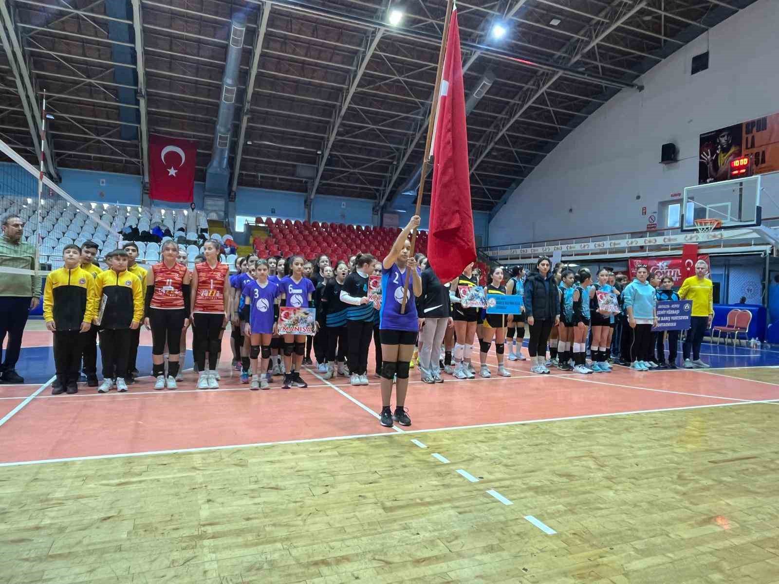 Manisa’da Okul Sporları Voleybol Grup Müsabakaları başladı
?v=1