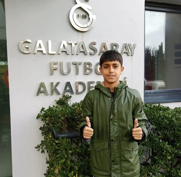 Balıkesir Demirspor’lu Berat Onur, Galatasaray’da
?v=1