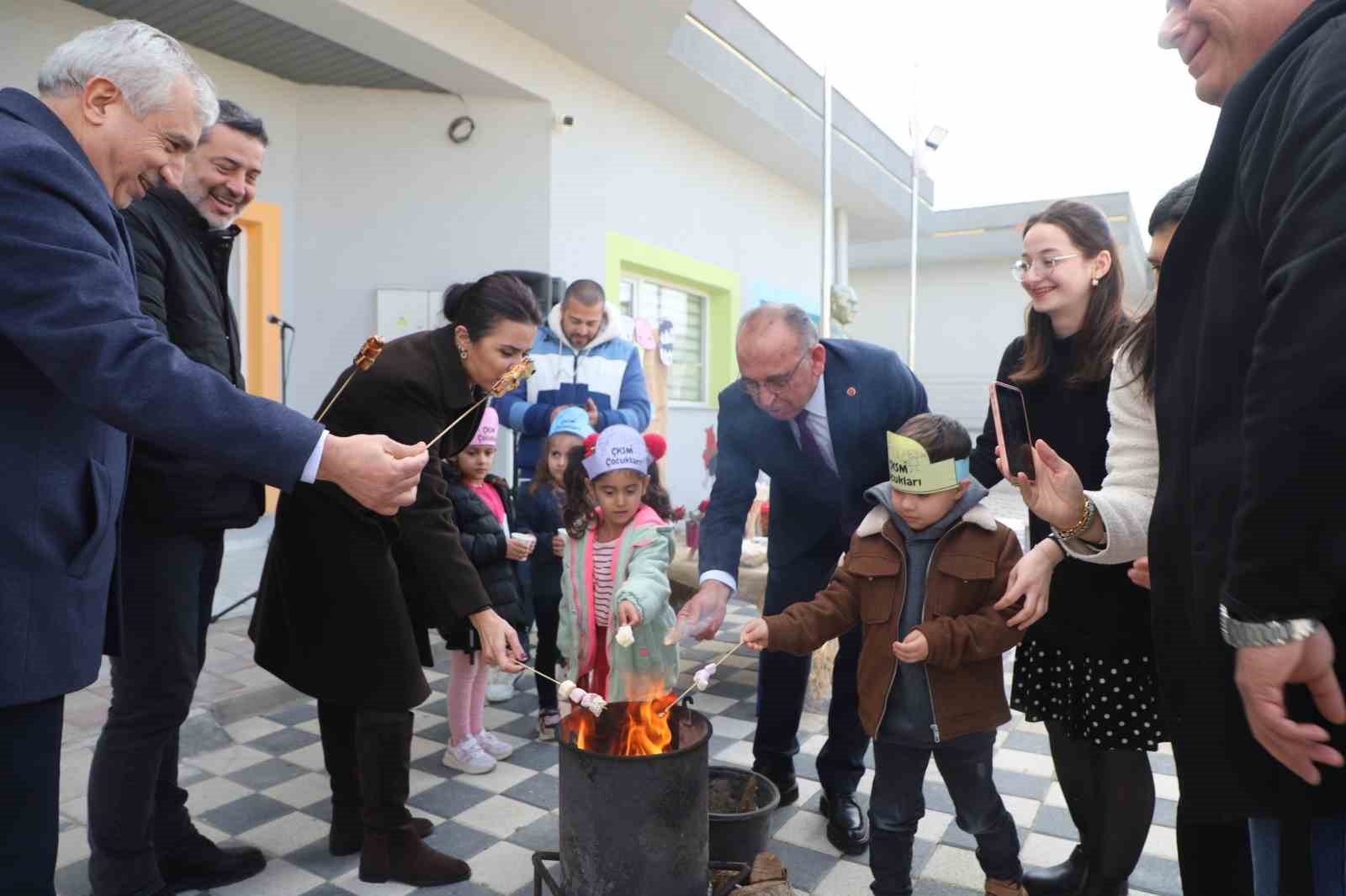 Turgutlu’nun örnek projesi Çocuk Kültür ve Sanat Merkezi ikinci yılını doldurdu
?v=1