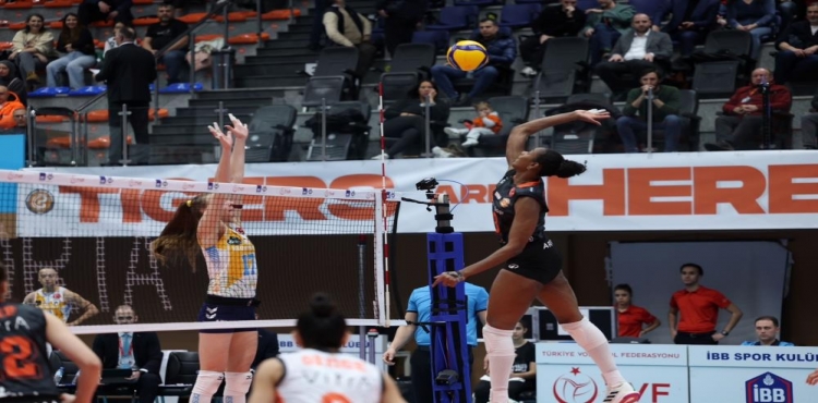 Eczacıbaşı Dynavit, AXA Sigorta Kupa Voley’de adını dörtlü finale yazdırdı?v=1