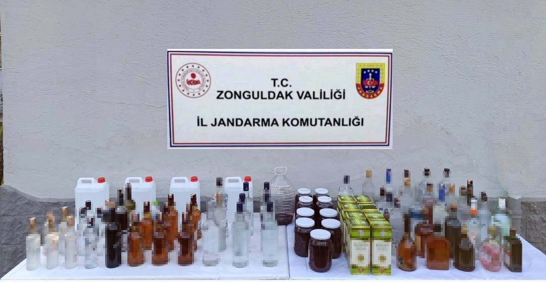 Zonguldak’ta jandarmadan sahte alkol operasyonu
?v=1