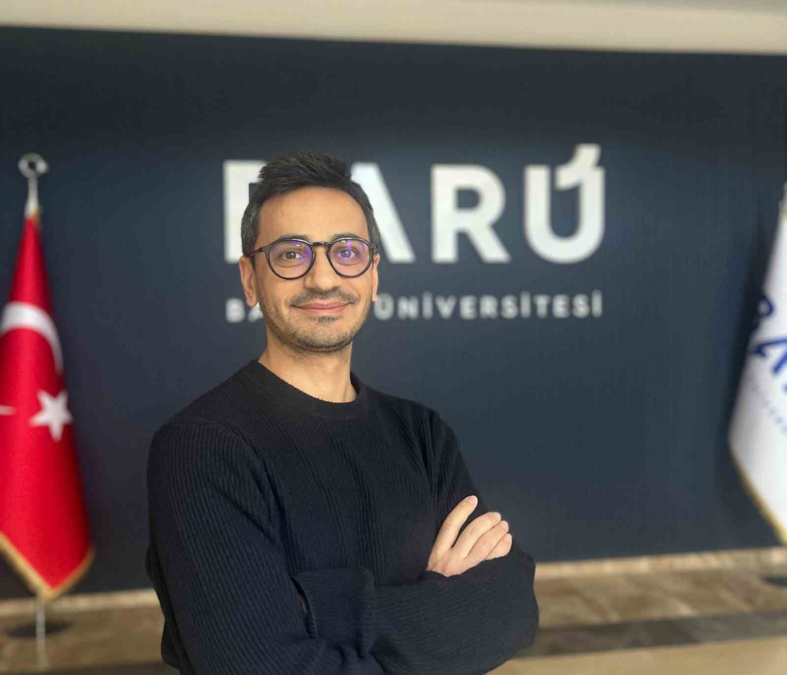 BARÜ’den Dr. Gülle AB’nin seçkin araştırma bursunu kazandı
?v=1