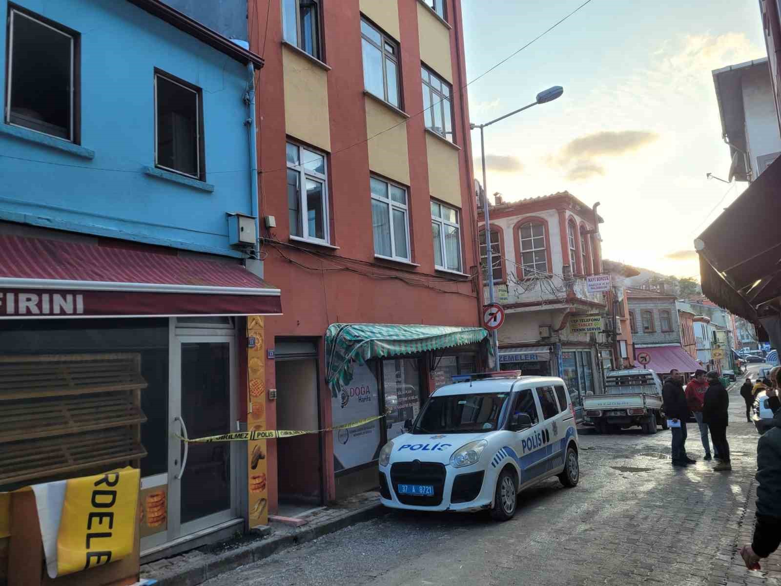 Kastamonu’da 73 yaşındaki şahıs evinde ölü bulundu
?v=1