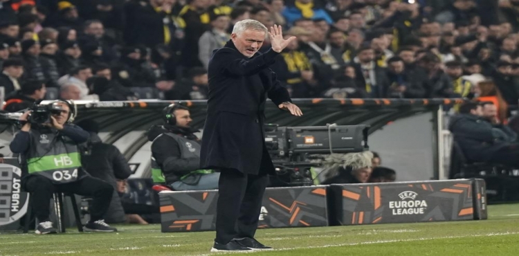 Jose Mourinho’dan Anderlecht karşısında 4 değişiklik?v=1