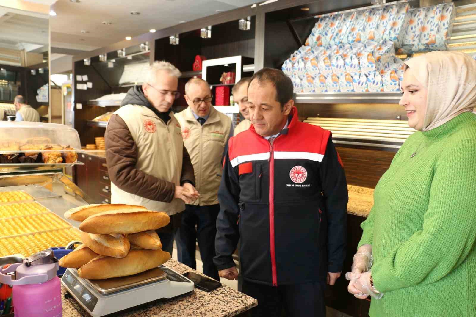 Erzincan’da gıda denetimleri sıklaştırıldı
?v=1