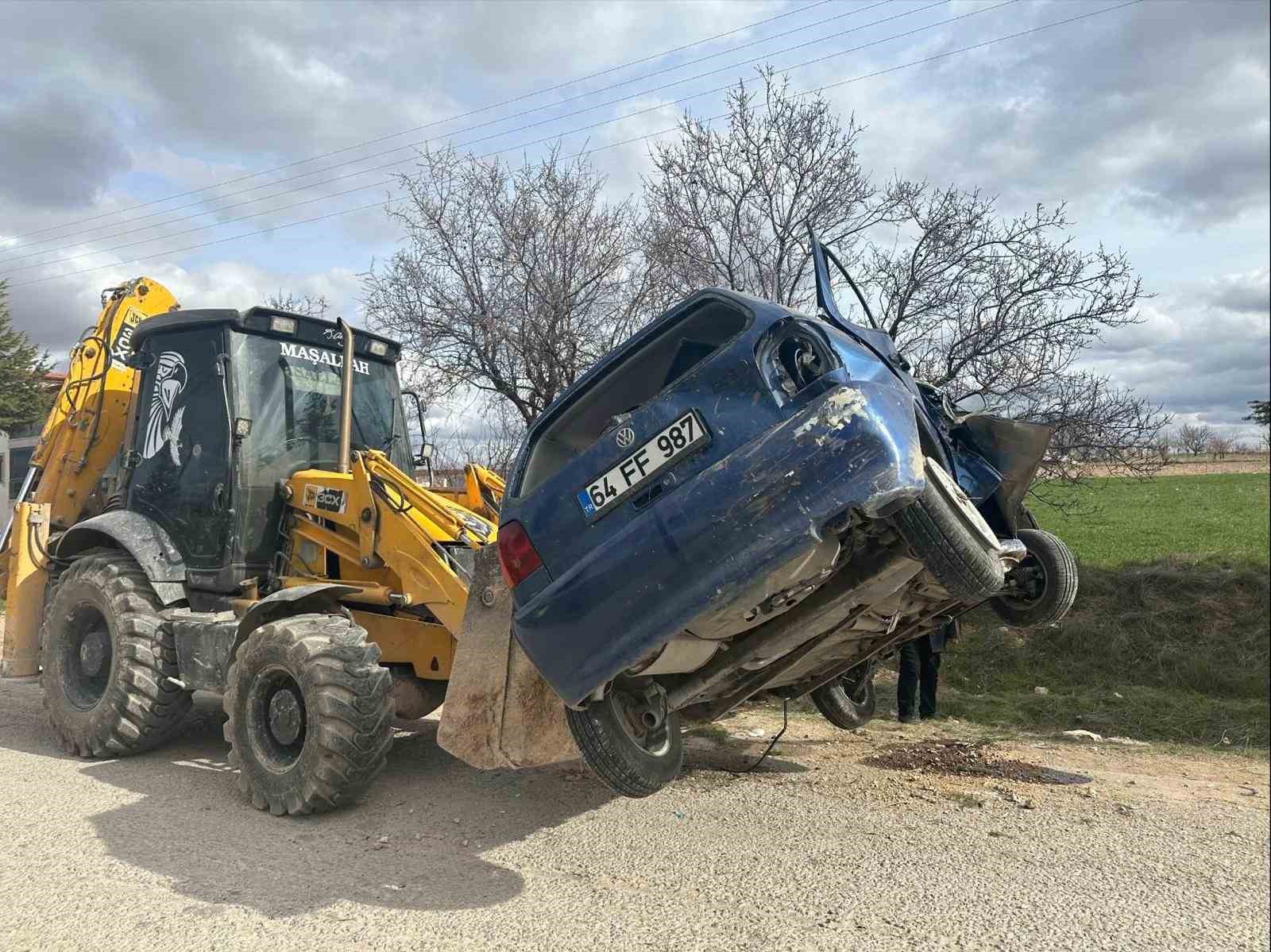 Takla atan araçtaki 5 kişi yaralandı
?v=1