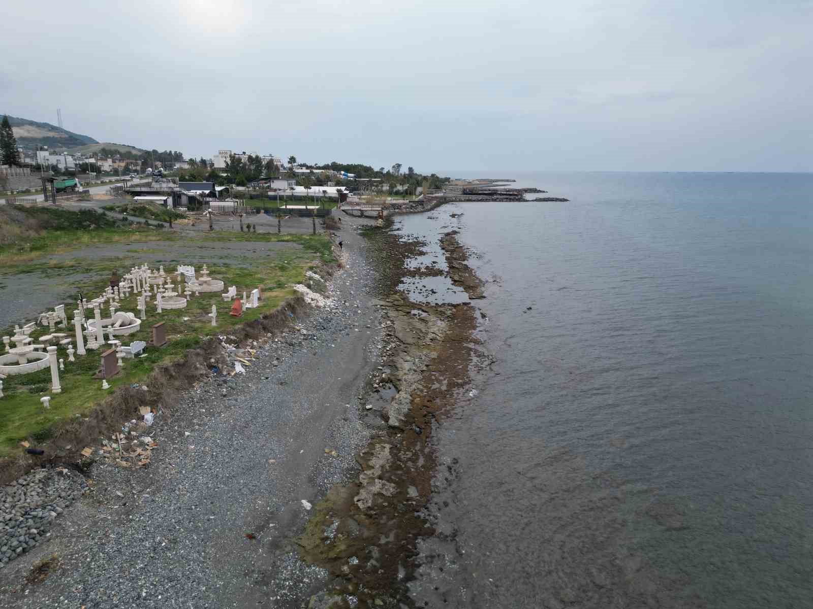 Hatay’da denizde 20 metre çekilme yaşandı
?v=1