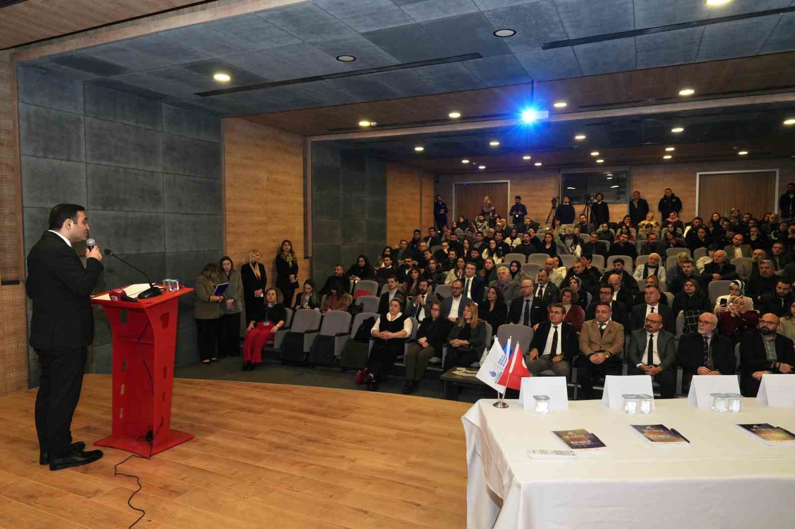 Beyoğlu’nda Madde Bağımlığıyla Mücadele Çalıştayı düzenlendi
?v=1