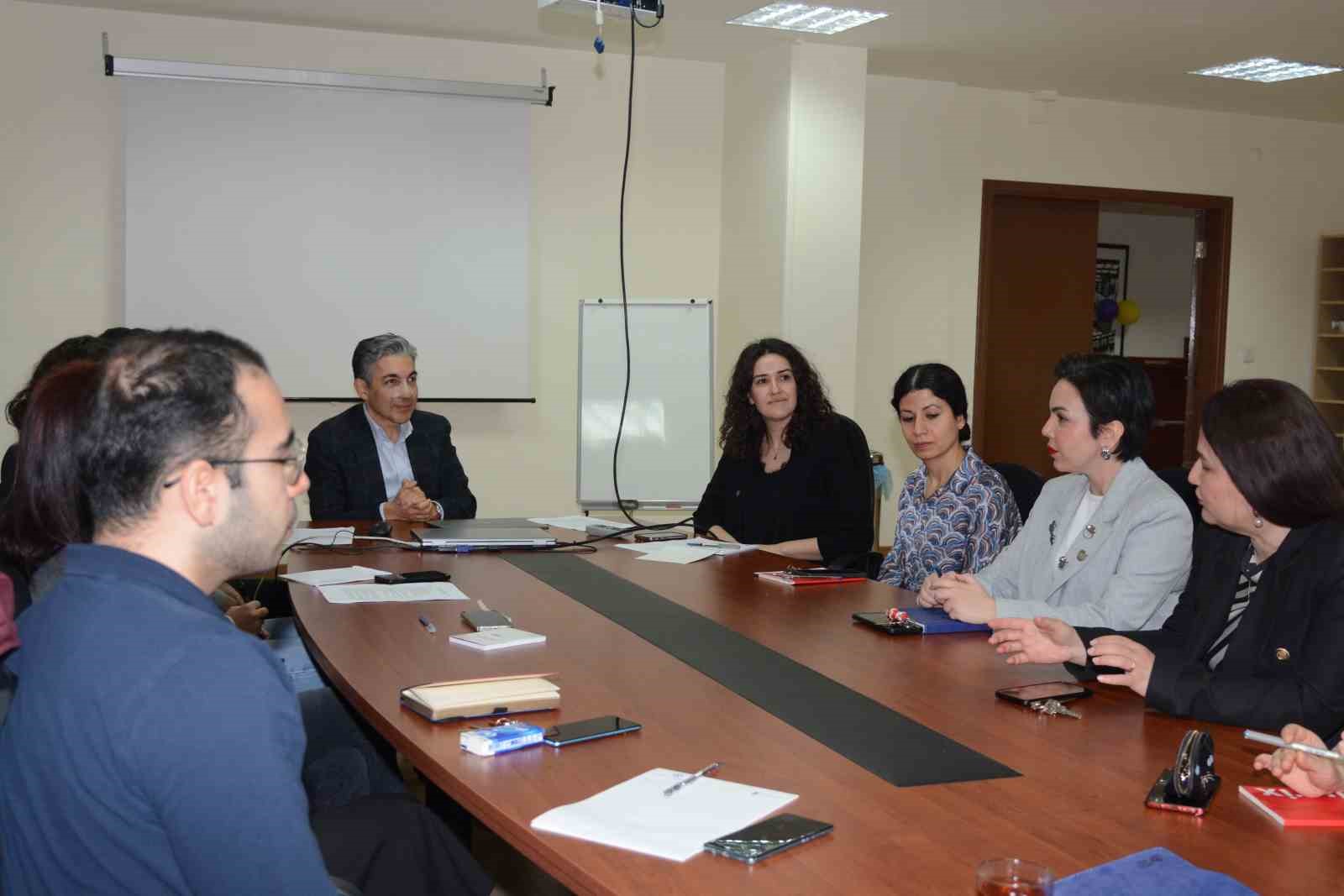 Anadolu Üniversitesi Hukuk Fakültesi Arama Konferansı gerçekleştirildi
