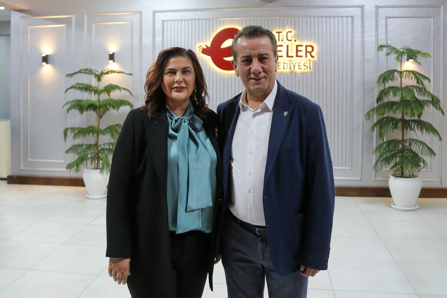 Çerçioğlu:  Efeler Belediye Başkanı Yetişkin’in yanındayız 
?v=1