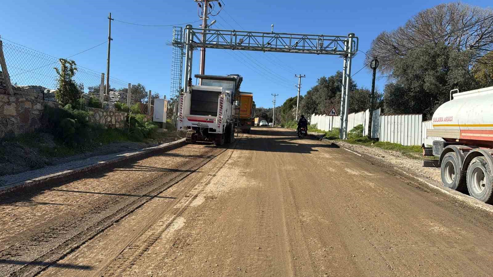 Büyükşehir’den Bodrum’a 28 Milyonluk yol yatırımı
?v=1